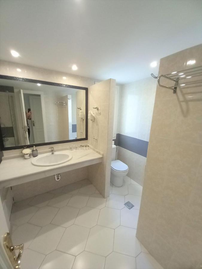 Miraflores Beachfront Penthouse Sitio de Calahonda Eksteriør bilde