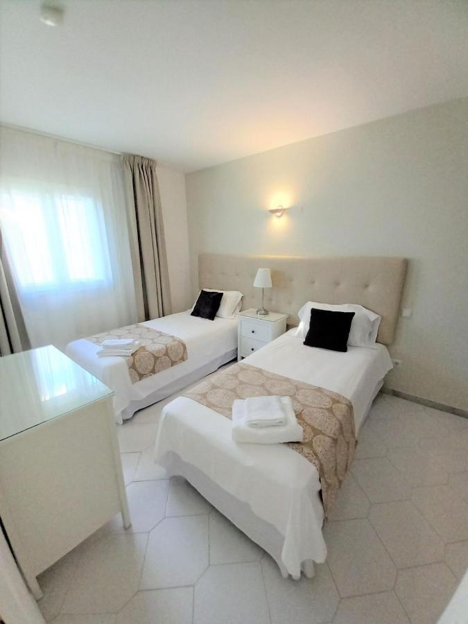 Miraflores Beachfront Penthouse Sitio de Calahonda Eksteriør bilde